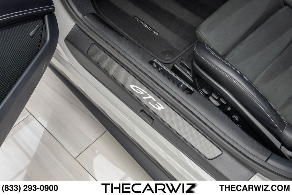 2022 Porsche 911