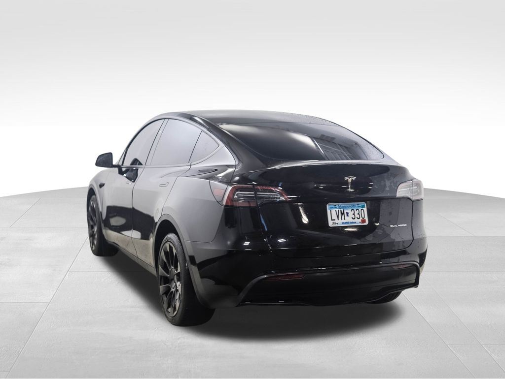 Thumbnail: 2024 Tesla Model Y - 3