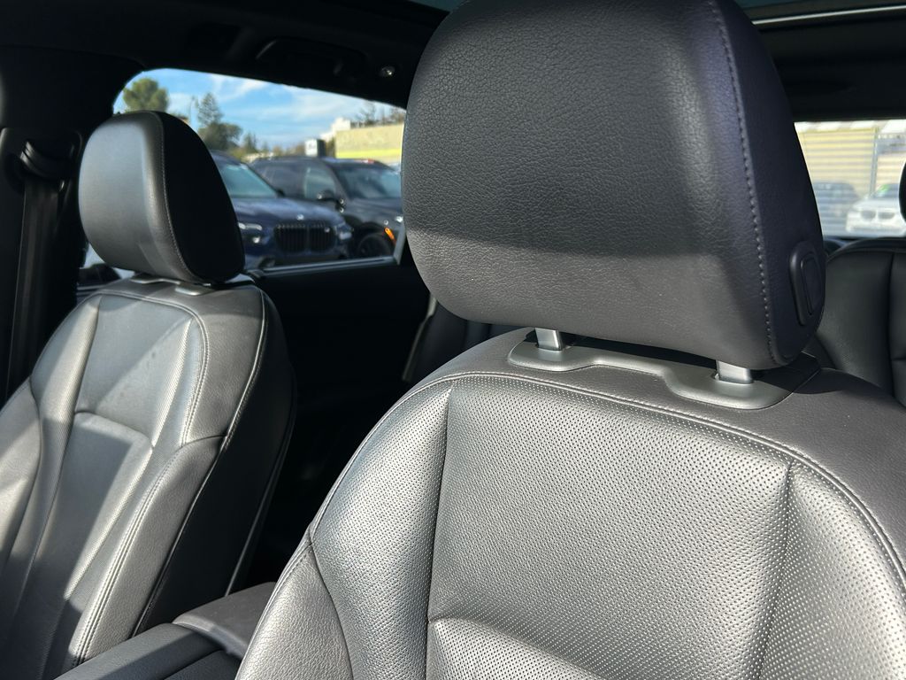 Thumbnail: 2018 Audi Q7 - 13