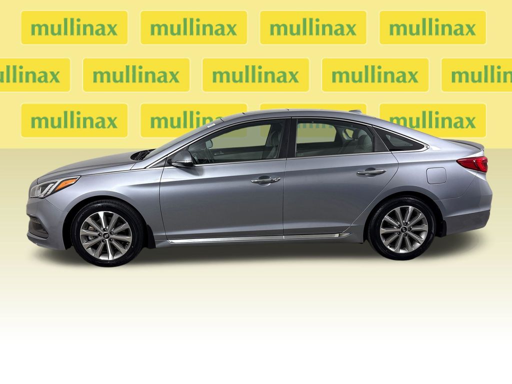 Used 2017 Gray Hyundai Limited image 12