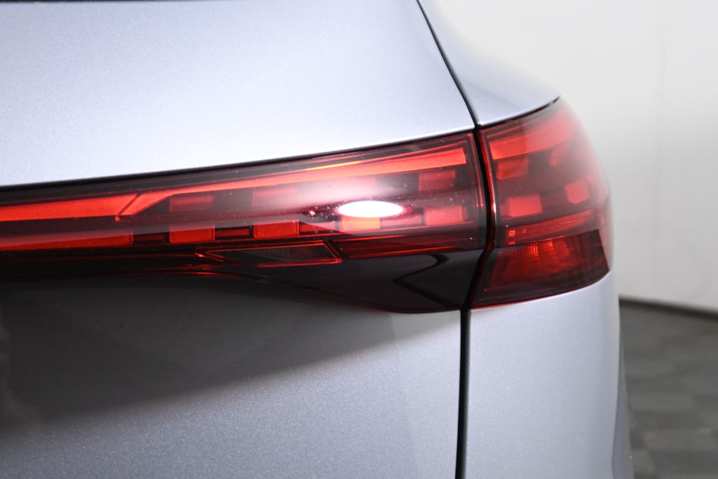 Thumbnail: 2025 Audi Q5 - 13