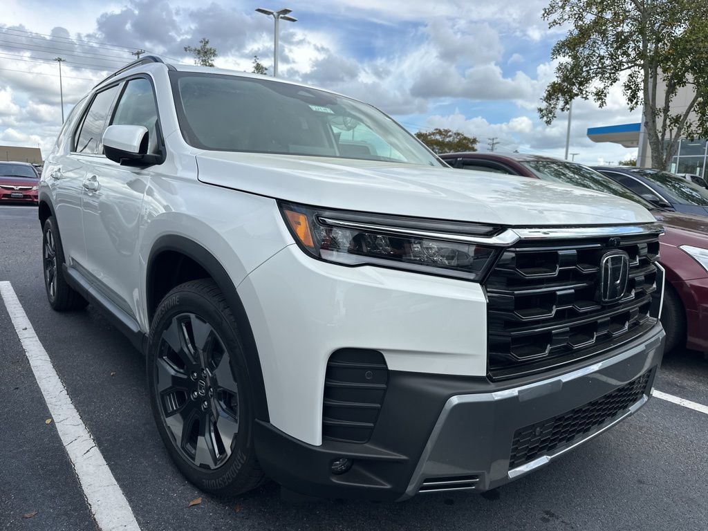 Platinum White Pearl 2026 Honda Pilot Touring AWD SUV / Crossover All-Wheel Drive Automatic