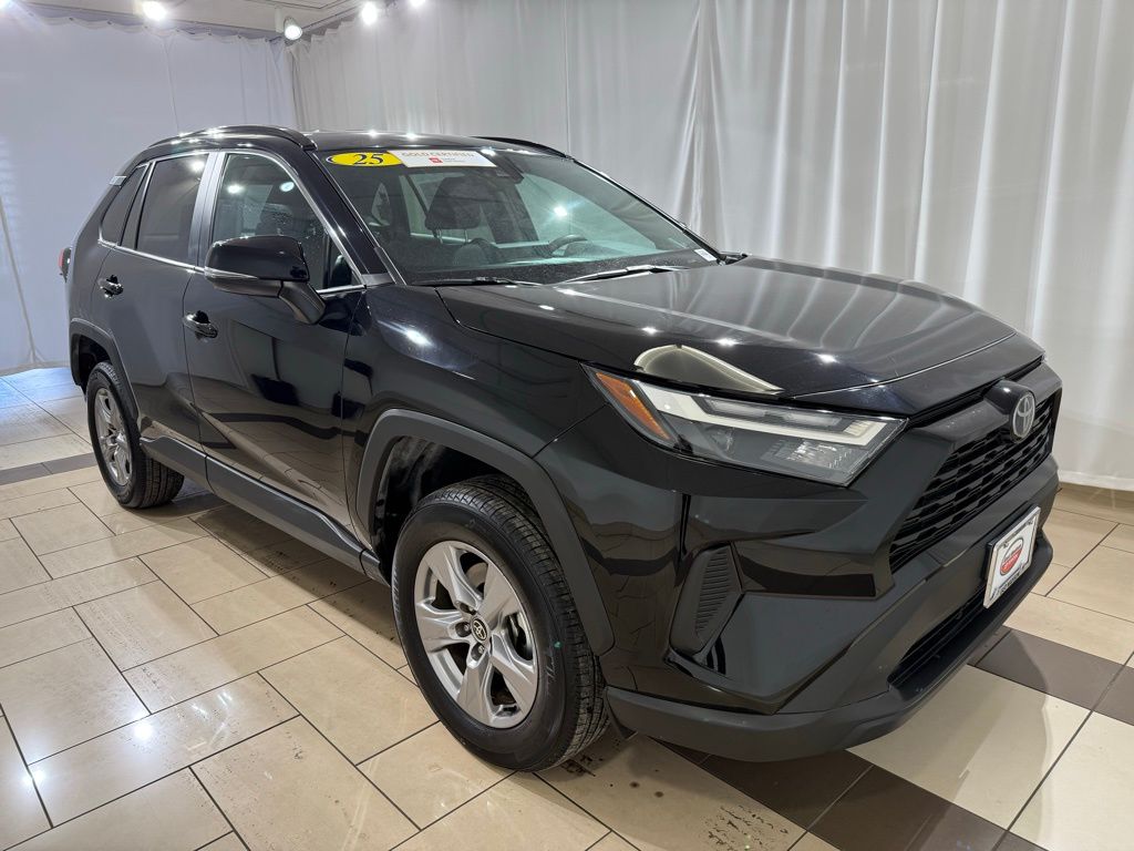 Thumbnail: 2025 Toyota RAV4 - 7