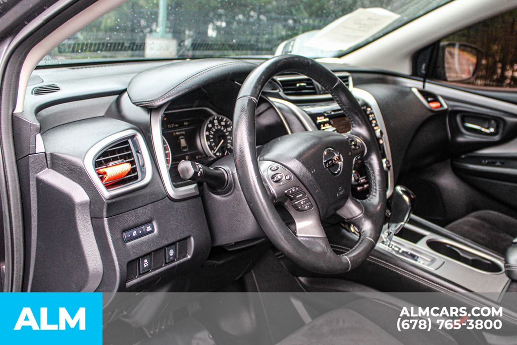 2020 Nissan Murano SV photo 29