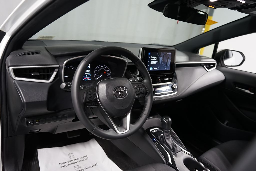 Thumbnail: 2023 Toyota Corolla - 11