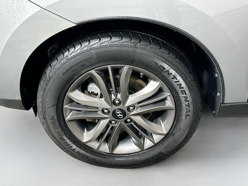 Thumbnail: 2015 Hyundai Tucson - 28