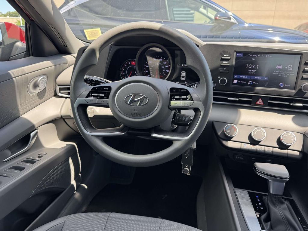 Used 2023 Hyundai Elantra Sedan