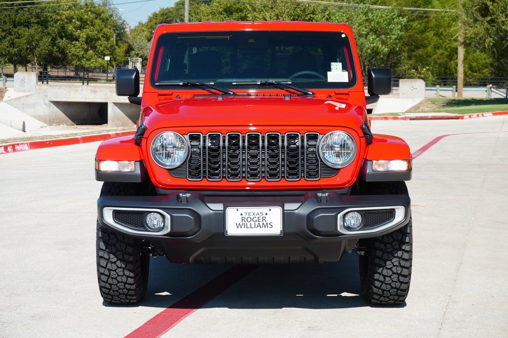 New Car 2025 Jeep Gladiator  Sport For Sale Under $50,000 In Weatherford, Texas