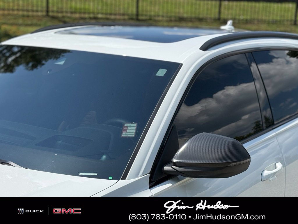 2025 Audi RS Q8 performance 4.0T White - Jim Hudson Acura - Image 13