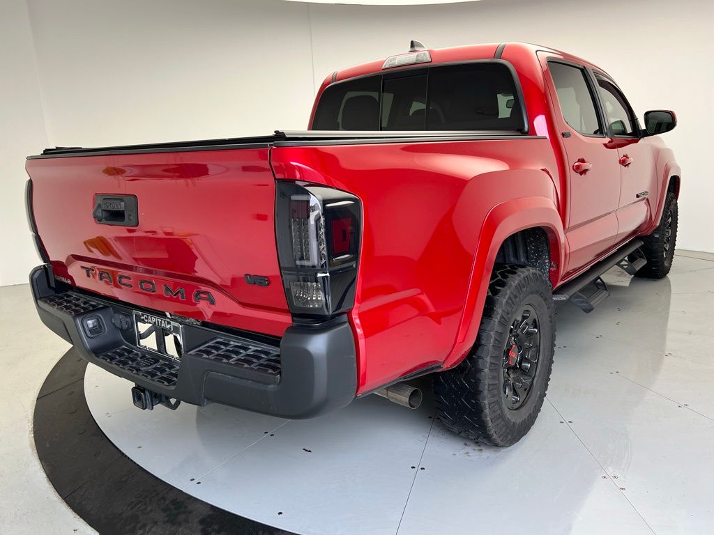 2021 Toyota Tacoma TRD Sport 3