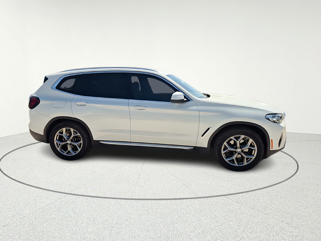 2022 BMW X3 xDrive30i White at Autostrade