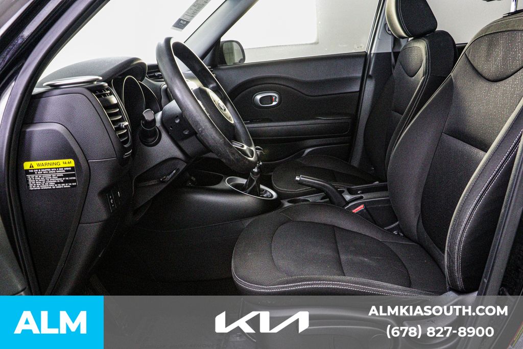 2016 Kia Soul Base photo 14