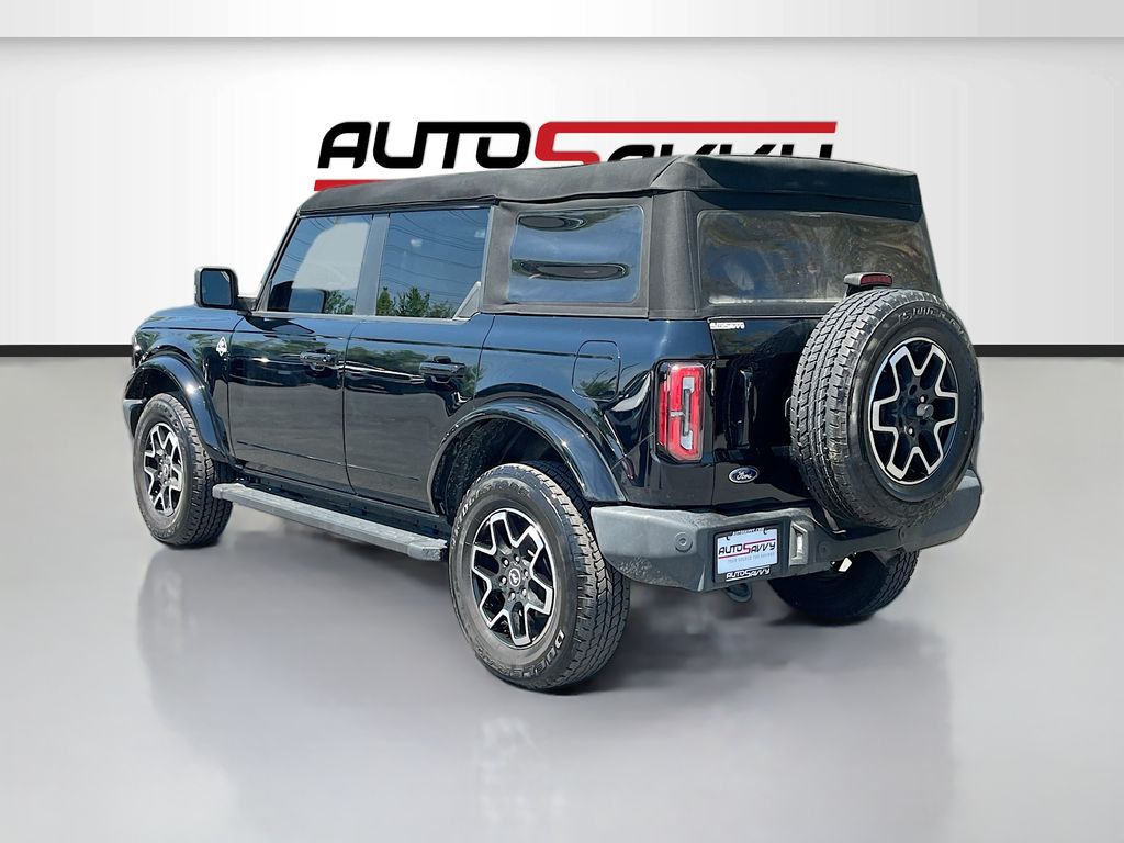Used 2024 Black Ford Outer Banks image 5