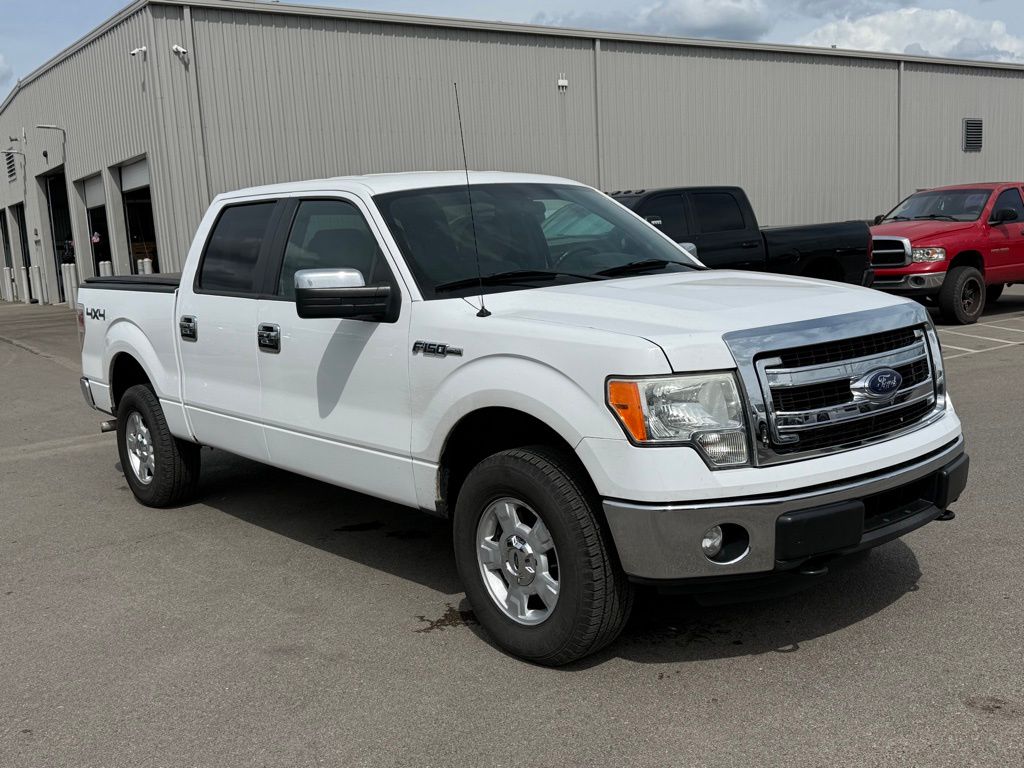 View vehicle photo 2