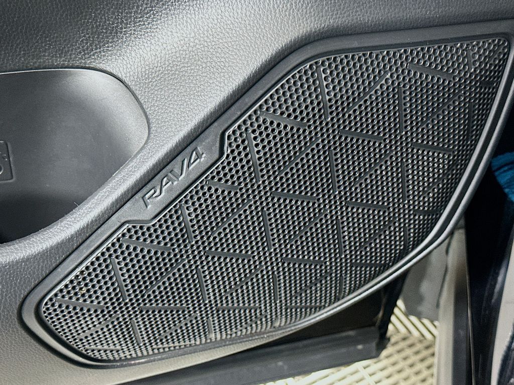 Thumbnail: 2024 Toyota RAV4 - 19