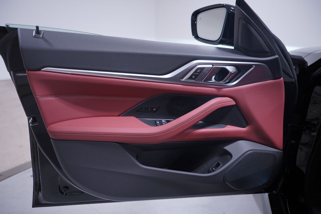 Thumbnail: 2025 BMW i4 - 10