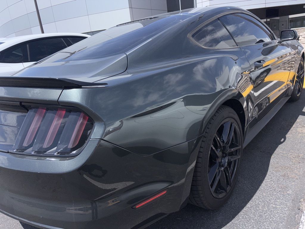 2015 Ford Mustang  4
