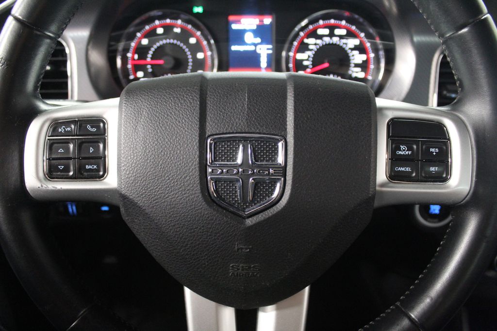 Thumbnail: 2014 Dodge Charger - 17