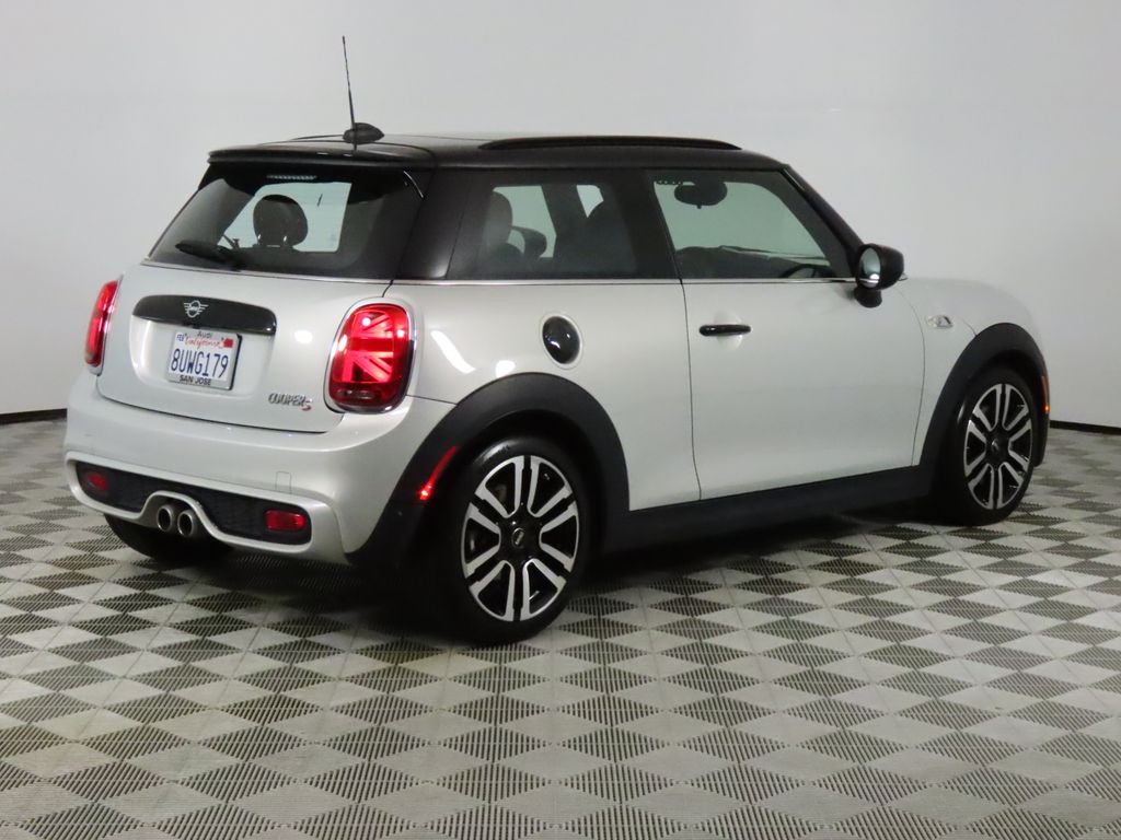 Thumbnail: 2021 MINI Cooper - 5