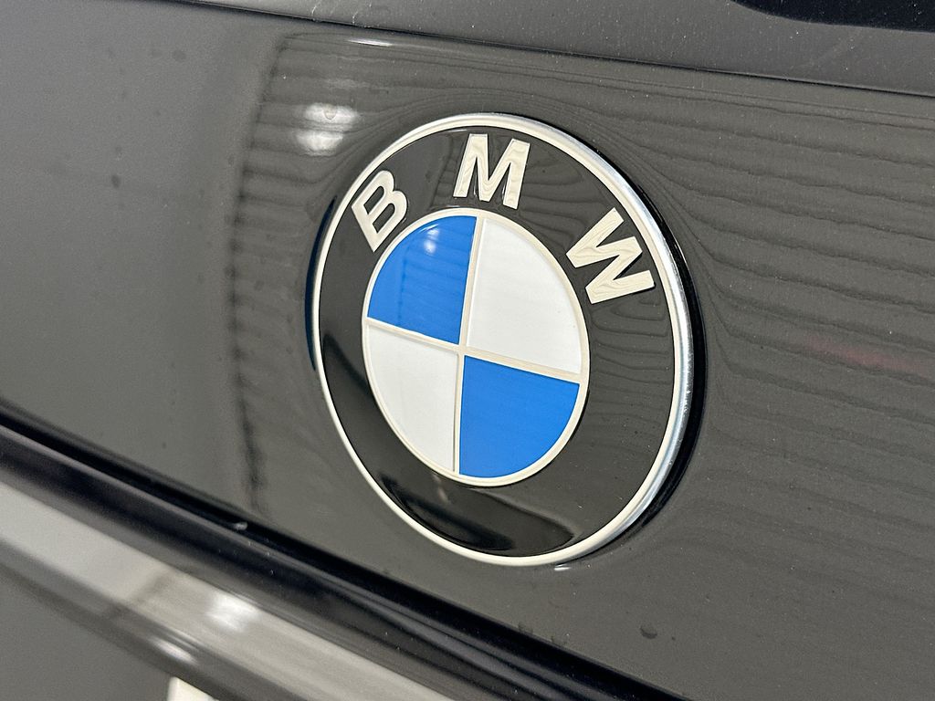 Thumbnail: 2026 BMW X7 - 22