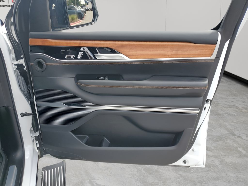 Used Car 2024 Jeep Grand Wagoneer  Series Iii For Sale Under $80,000 In Austin, Texas