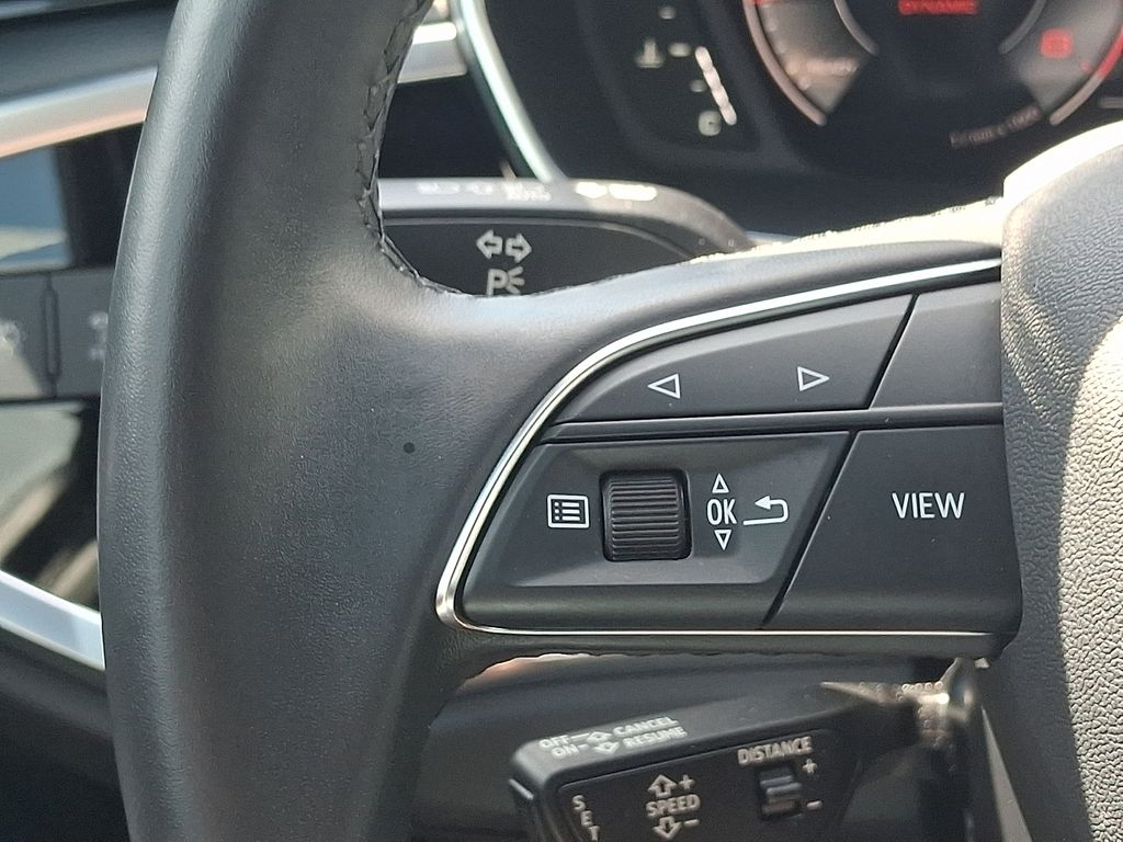 Thumbnail: 2022 Audi Q3 - 22