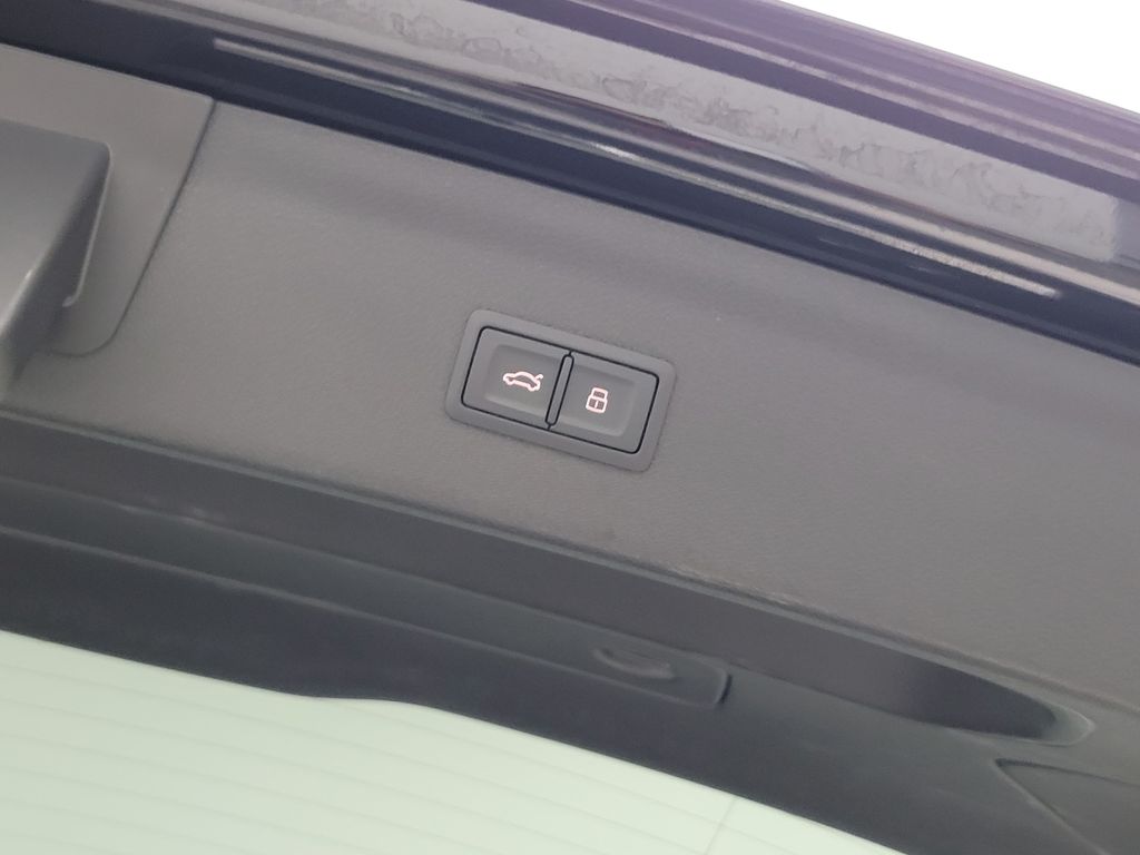 Thumbnail: 2016 Audi Q3 - 11