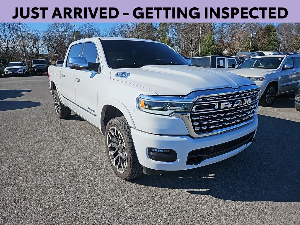 2025 RAM 1500 Limited Crew Cab 4WD