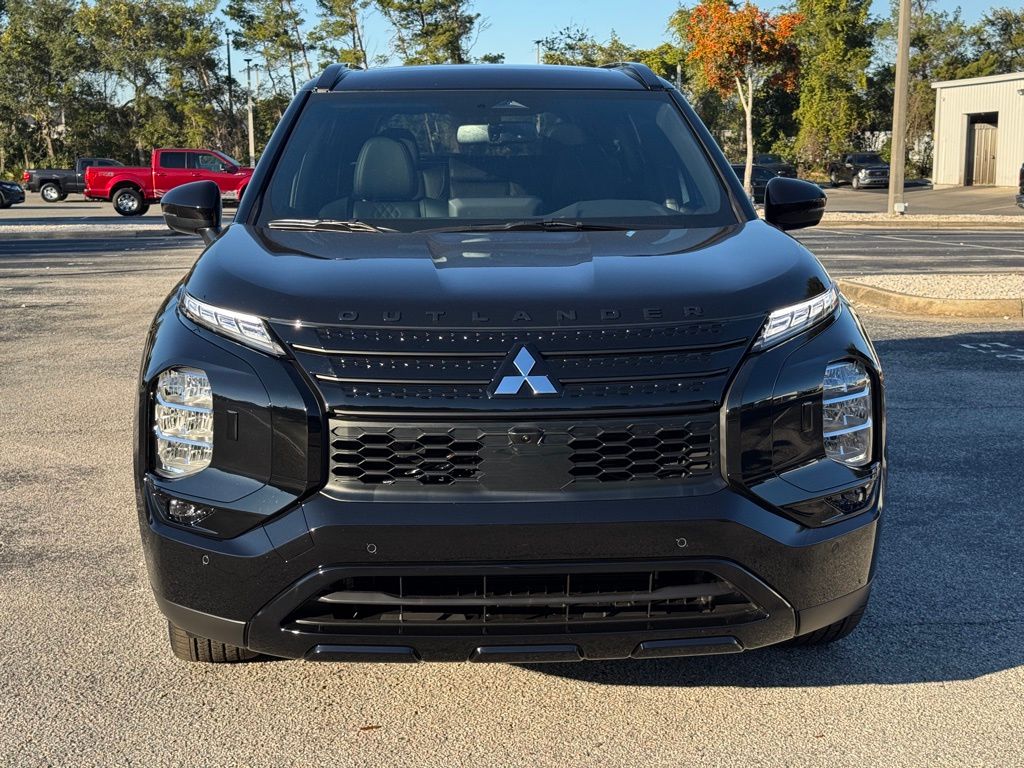 2025 Mitsubishi Outlander SEL Platinum GT photo 2