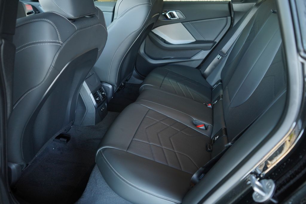 Thumbnail: 2026 BMW 2 Series - 20