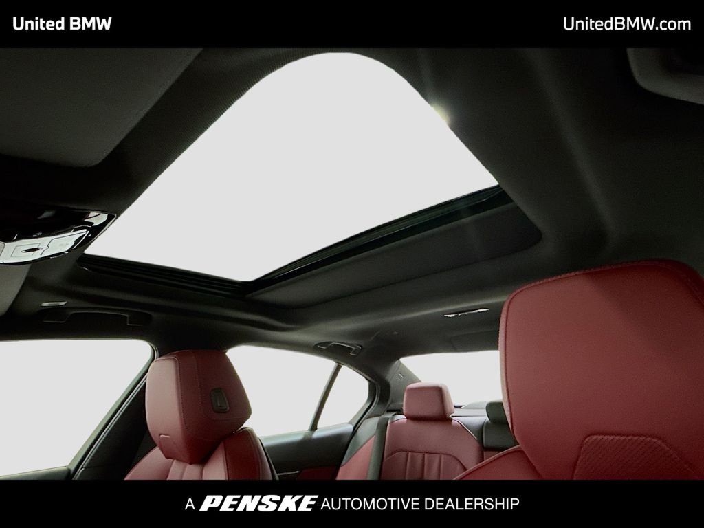 Thumbnail: 2026 BMW 5 Series - 12