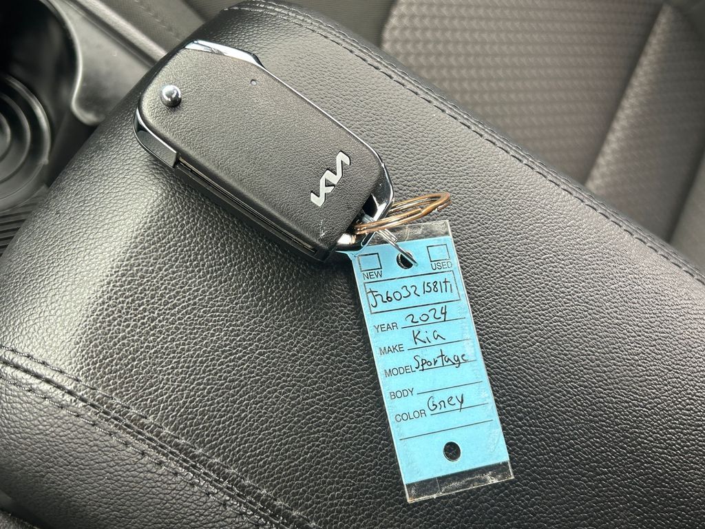 Used 2024 Gravity Gray Kia LX image 37