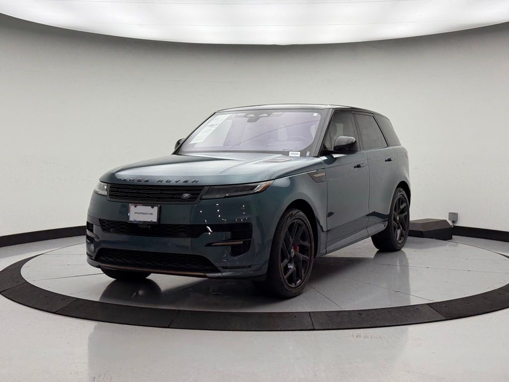  2023 Land Rover Range Rover P530 SE AWD   