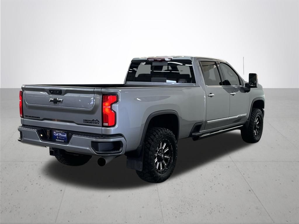 2025 Chevrolet Silverado 3500HD High Country