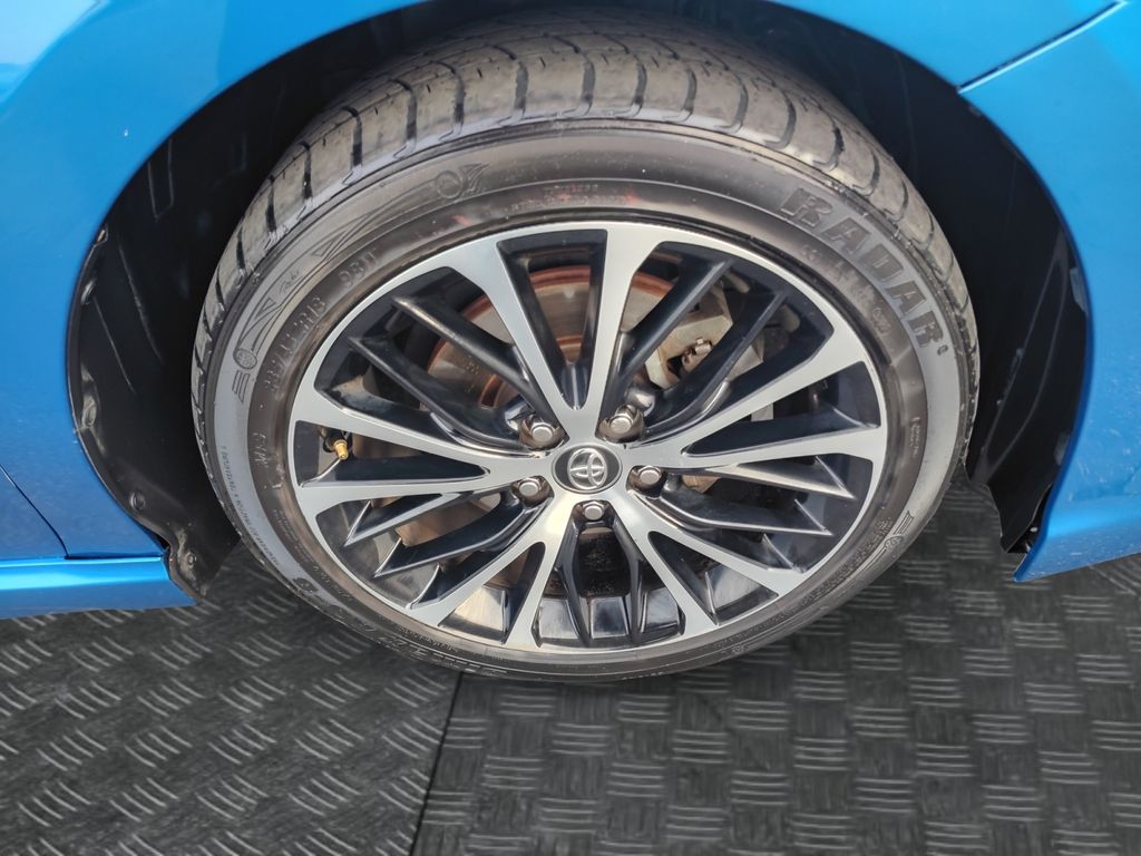 Used Car 2020 Toyota Camry  Se For Sale Under $20,000 In Austin, Texas