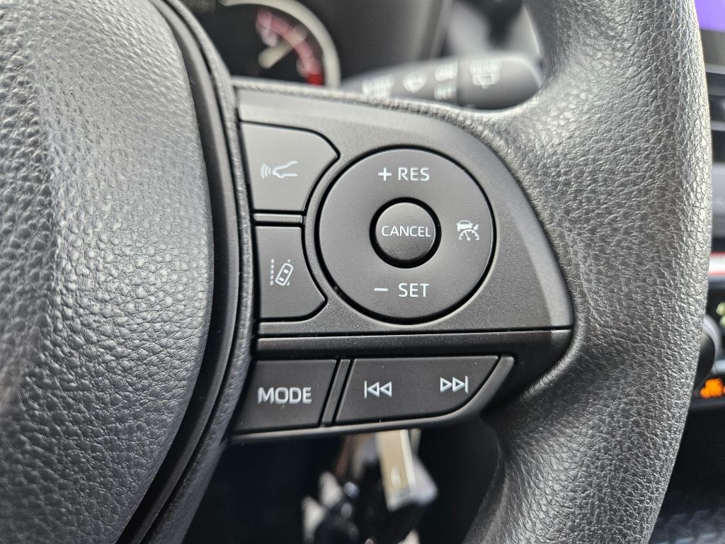 Thumbnail: 2024 Toyota RAV4 - 18