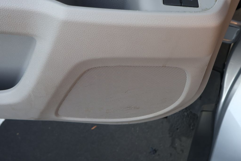 Thumbnail: 2019 Honda Pilot - 19