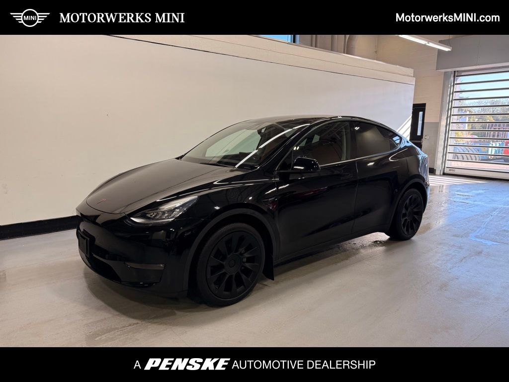 Thumbnail: 2022 Tesla Model Y - 1