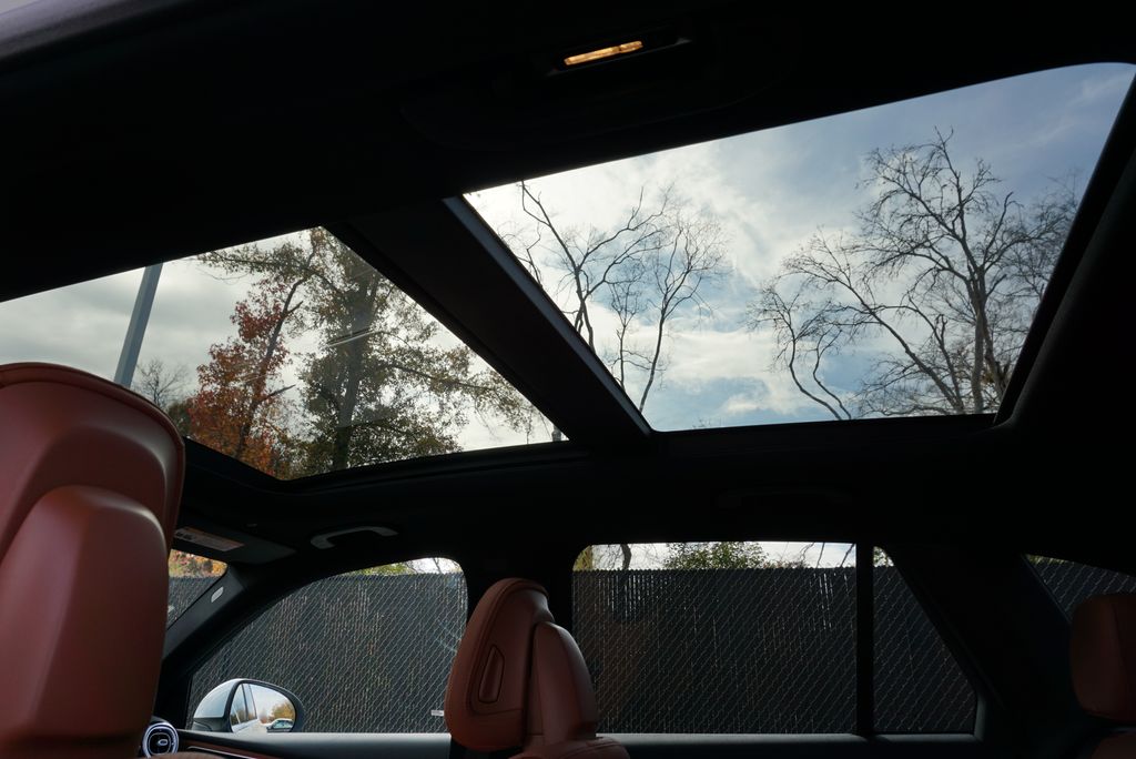 Thumbnail: 2026 Mercedes-Benz GLC - 16