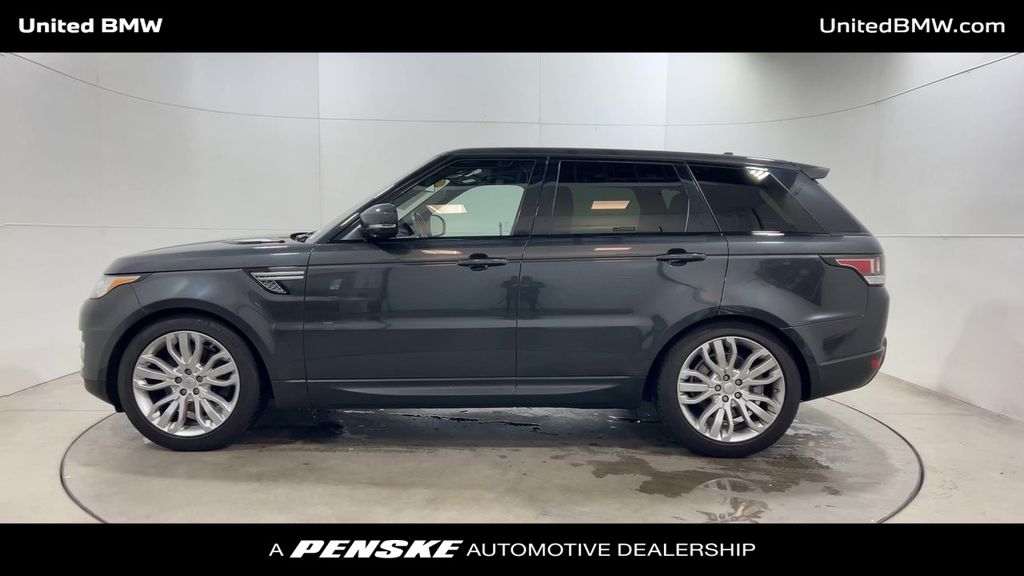 Thumbnail: 2016 Land Rover Range Rover Sport - 5