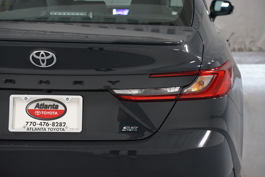 Thumbnail: 2025 Toyota Camry - 10