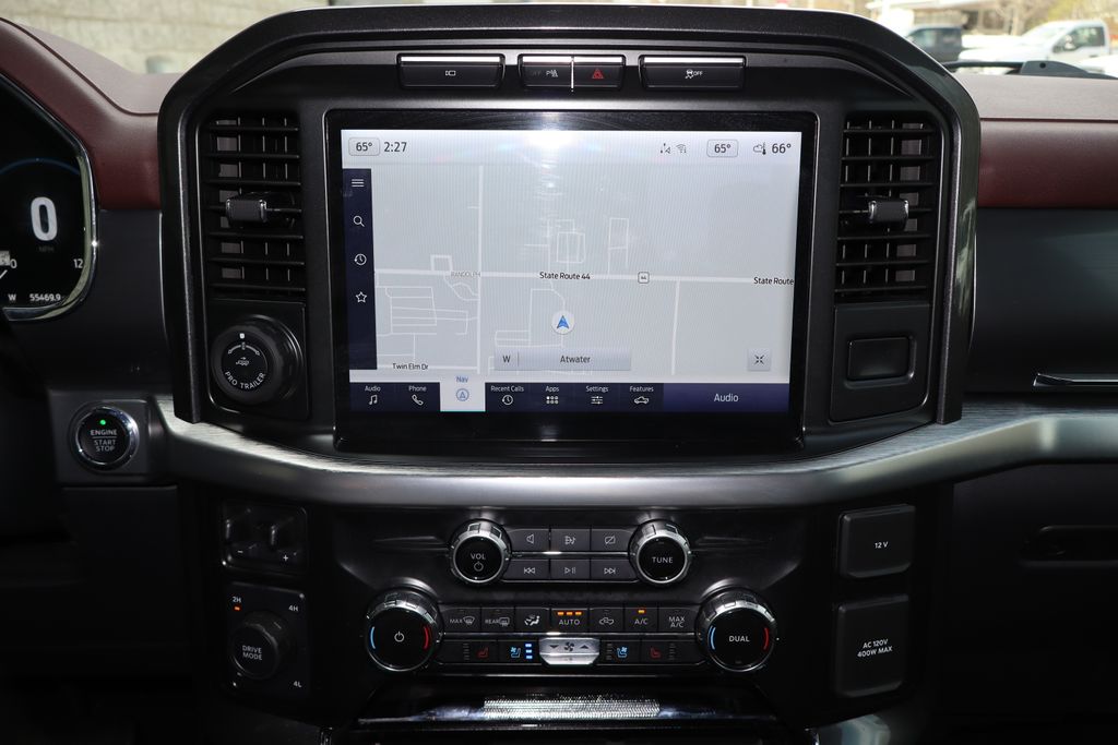 View vehicle photo 6