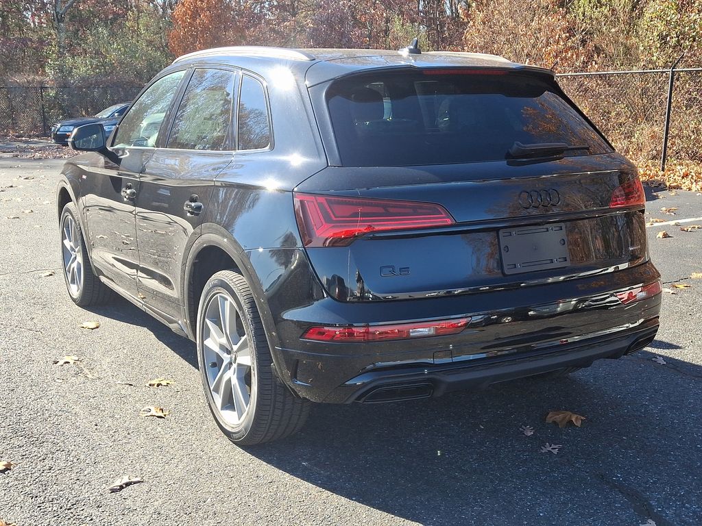 2025 Audi Q5 e Premium 3