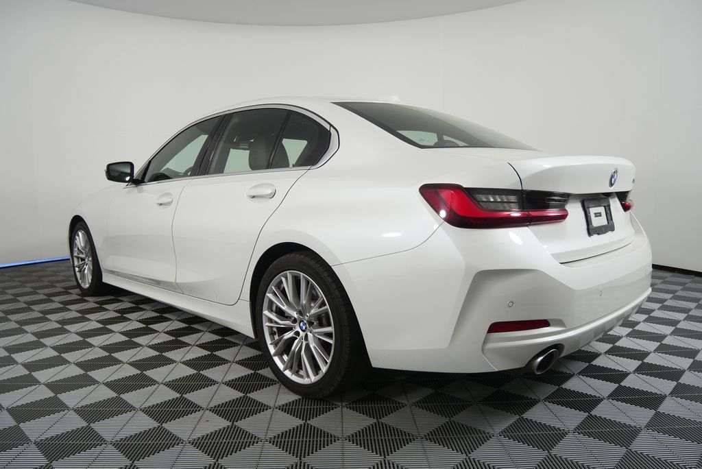 Thumbnail: 2024 BMW 3 Series - 5