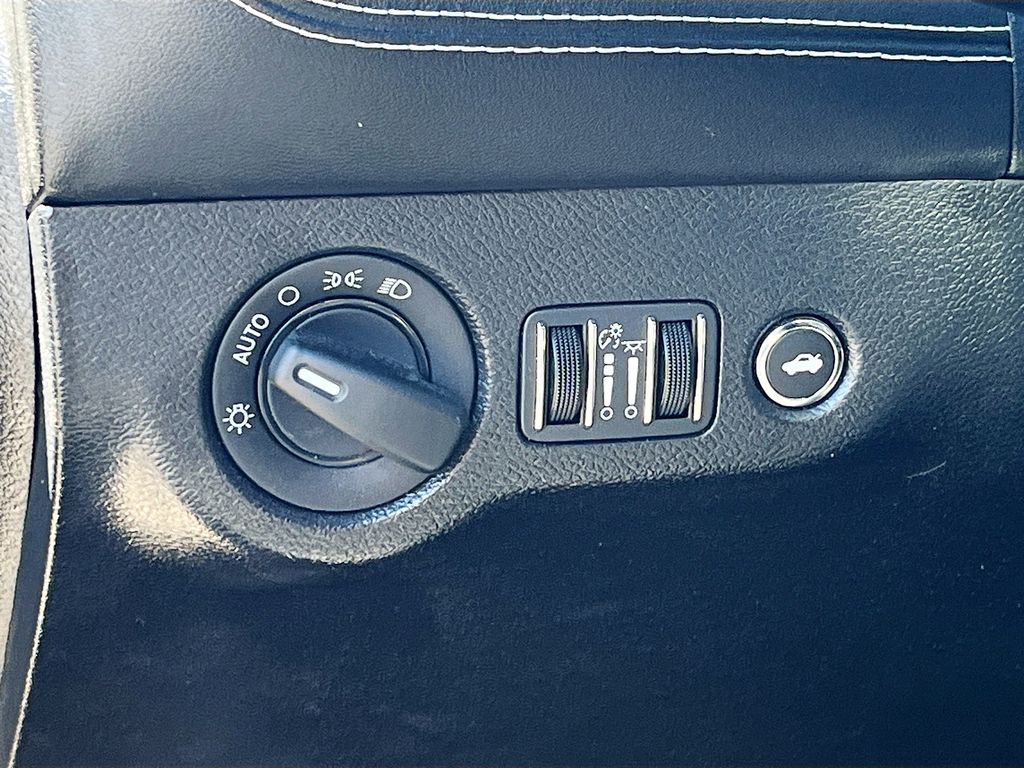 Used 2021 Gray Dodge SRT Hellcat Redeye image 10