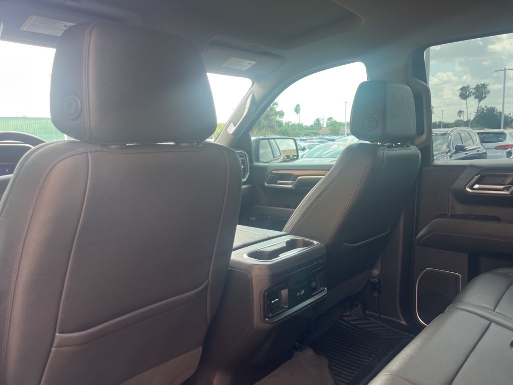 2024 Chevrolet Silverado 1500 RST 14