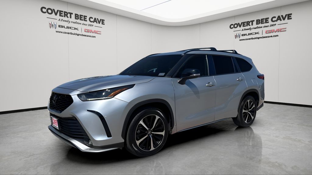 Used Car 2021 Toyota Highlander  Xse For Sale Under $40,000 In Austin, Texas
