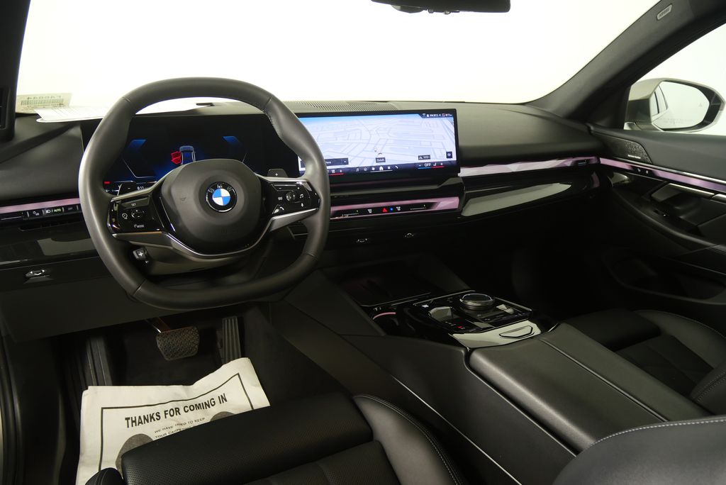 Thumbnail: 2024 BMW 5 Series - 20