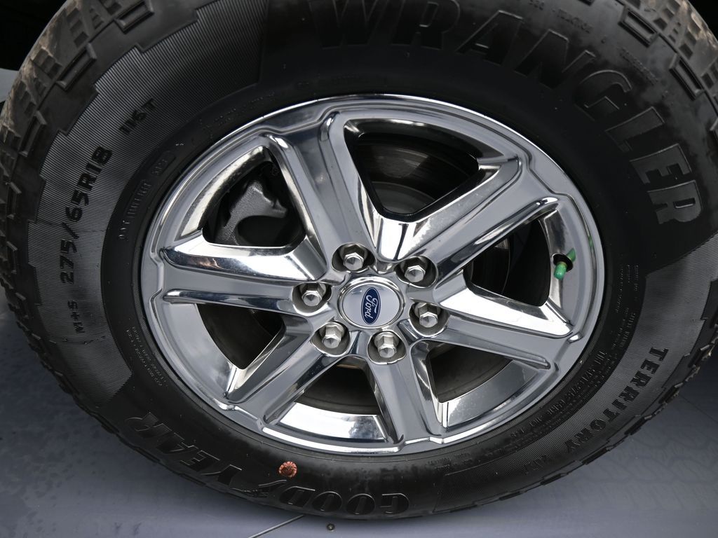 Used 2024 Blue Metallic Ford XLT image 46