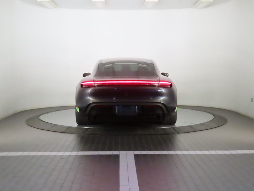 Thumbnail: 2021 Porsche Taycan - 6